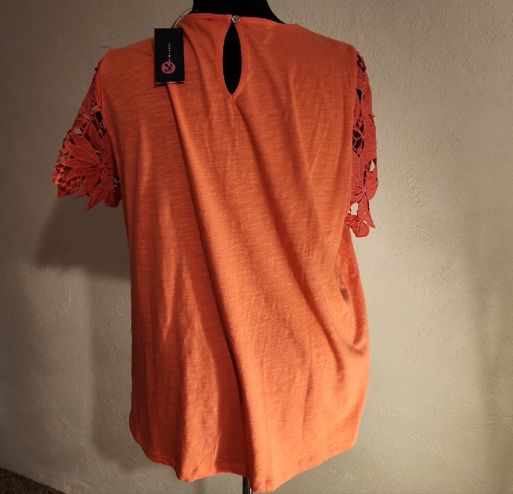 Tommy Hilfiger Women's 2X Crochet Yoke Short Sleeve Top in Coral Orange NWT - Picture 4 of 9